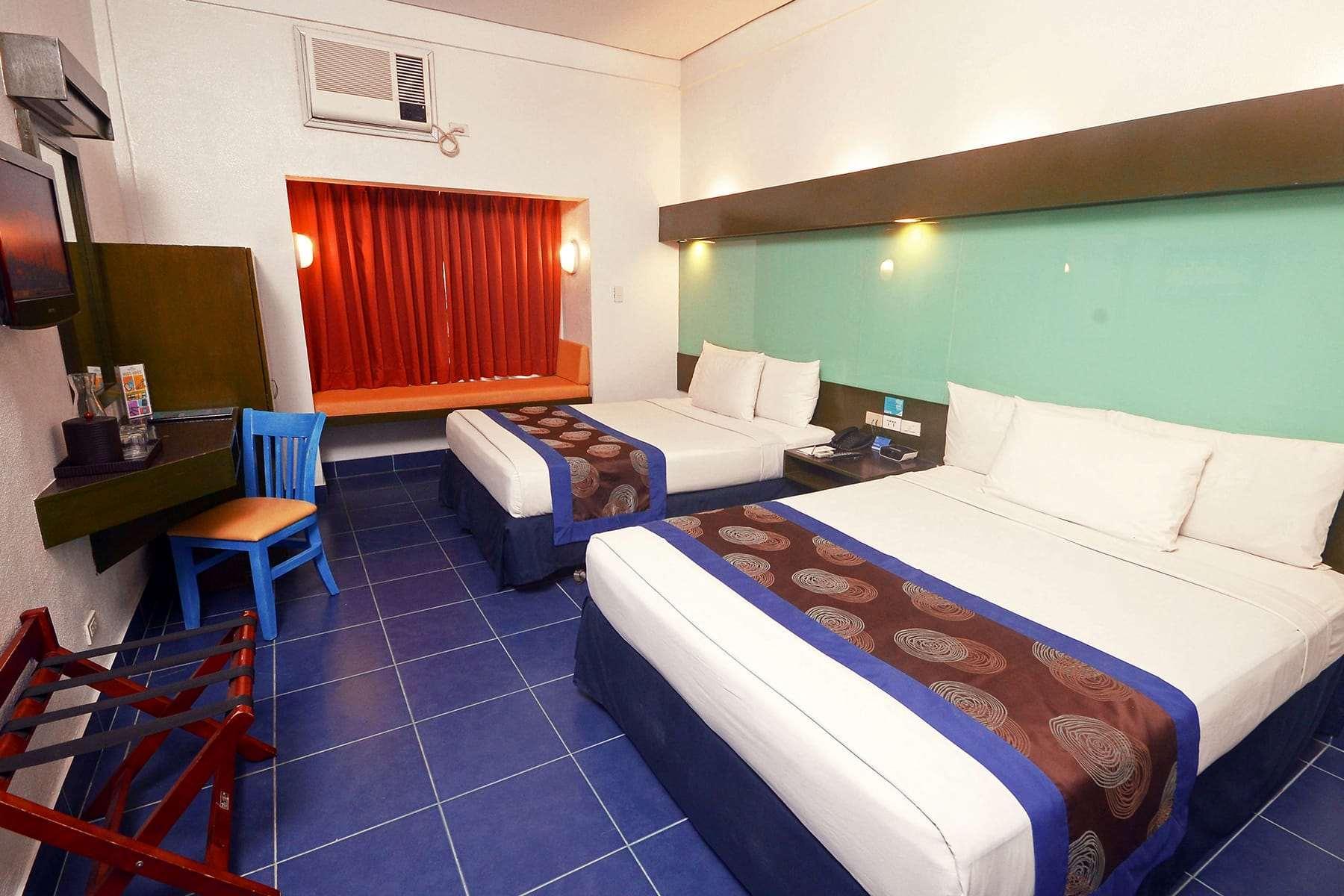Microtel By Wyndham Puerto Princesa Exterior photo