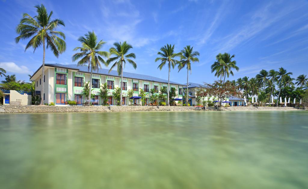 Microtel By Wyndham Puerto Princesa Exterior photo