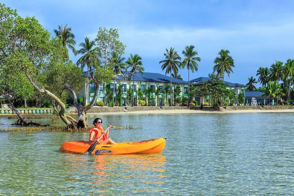 Microtel By Wyndham Puerto Princesa Exterior photo